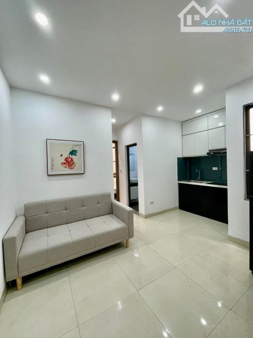 BÁN CHCCMN NGUYỄN KHÁNH TOÀN 50M 2 NGỦ FULL NỘI THẤT VỊ TRÍ THOÁNG NGÕ NÔNG GIAO THÔNG TỆN