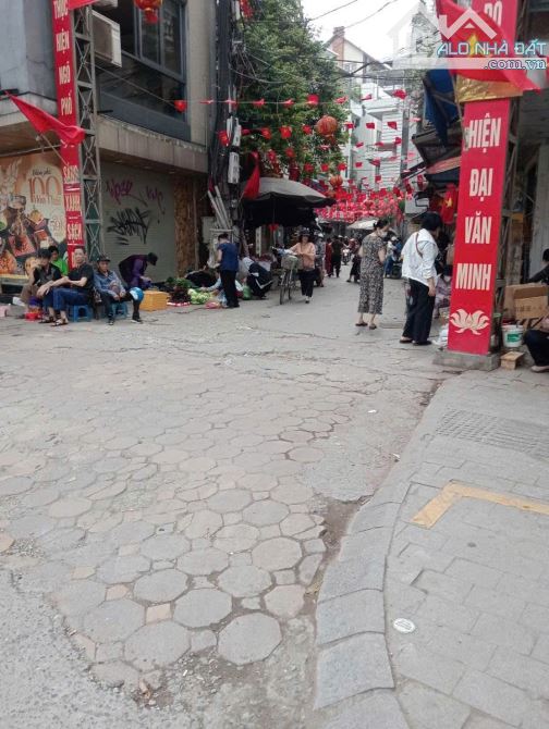 Lô góc 2 mặt ngõ Văn Cao - Kinh doanh - Hơn 16 tỷ - 50m - mặt tiền 6m - Ô tô tránh
