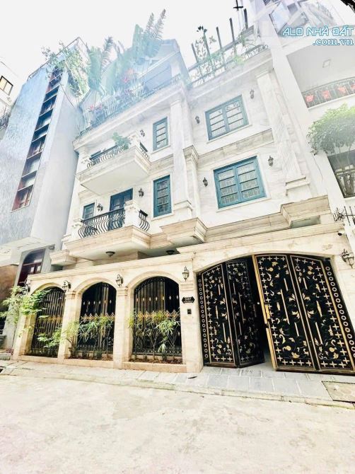 Bán nhà phố Nguyễn Đình Thi 93m2 4 tầng MT 10m, View Hồ Tây phố chỉ 1 nhà bán