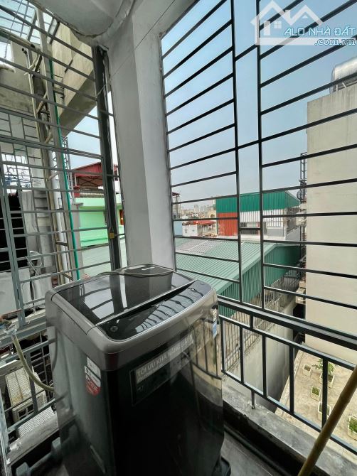 BÁN CHCCMN NGUYỄN KHÁNH TOÀN 50M 2 NGỦ FULL NỘI THẤT VỊ TRÍ THOÁNG NGÕ NÔNG GIAO THÔNG TỆN