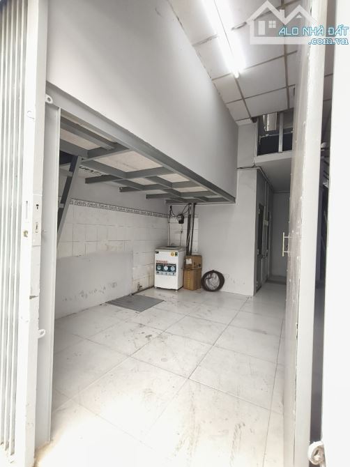 H7. Nhà mặt tiền Chợ Nguyễn Sơn - 6,2 x 17 - 2 tầng - HXH giá 12,9 tỷ thương lượng - 6