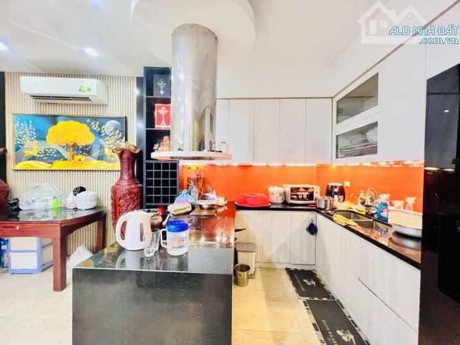 Bán gấp nhà dân xây lô góc thoáng ngõ thông phố Xuân Đỉnh giá 56M*4T14 tỷ - 1