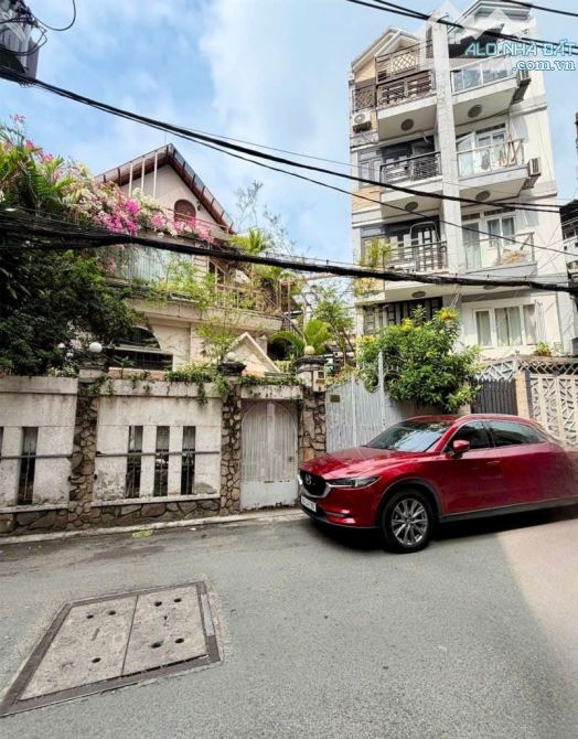 BIỆT THỰ VIP HOÀNG HOA THÁM – PHÚ NHUẬN – 450M² – 2 MẶT TIỀN 20M – ĐẲNG CẤP HIẾM CÓ - 1
