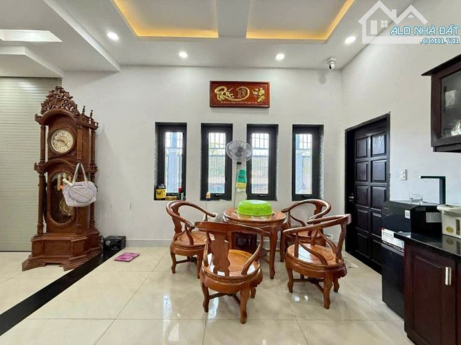 Q12-Bán Biệt Thự Mini -Góc 2 Mặt Tiền,4Tầng (8x18),141m2- Giá: 13,3 tỉ.TL. - 2