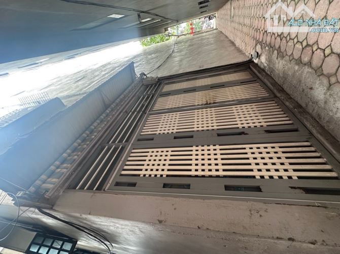 BÁN NHÀ KIM MÃ BA ĐÌNH DT 50 M NHỈNH 18 TỶ NGÕ KINH DOANH SAU 1 NHÀ RA PHỐ VỊ TRÍ SIÊU ĐẸP