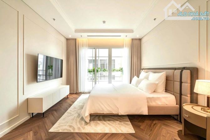 Bán tòa nhà Phố Huế Hoàn Kiếm 300m2, 10 tầng, mặt tiền 9m, vị trí kim cương