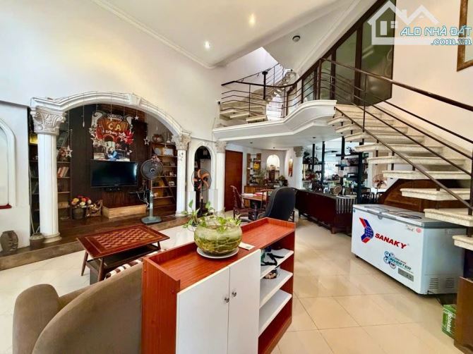 BIỆT THỰ VIP HOÀNG HOA THÁM – PHÚ NHUẬN – 450M² – 2 MẶT TIỀN 20M – ĐẲNG CẤP HIẾM CÓ - 3