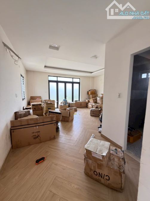 MẶT TIỀN ĐƯỜNG NGUYỄN THỊ SÓC 30M - NGAY CHỢ ĐẦU MỐI HÓC MÔN - DT 6 X 30M - 4