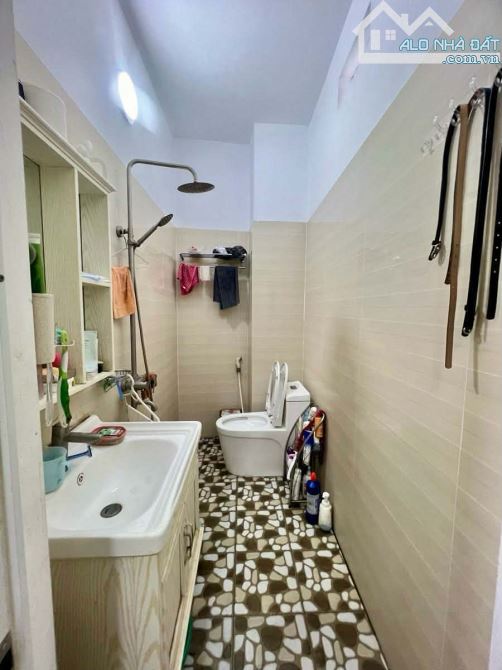 Bán gấp nhà dân xây lô góc thoáng ngõ thông phố Xuân Đỉnh giá 56M*4T14 tỷ - 5