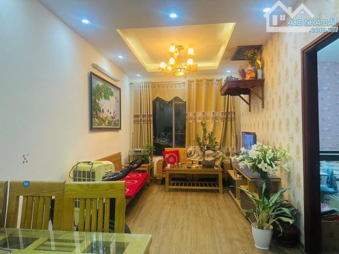 Bán căn 2 ngủ 2 wc, Full nội thất - chung cư Vinaconex Vĩnh Yên - Chỉ 1,6x tỷ