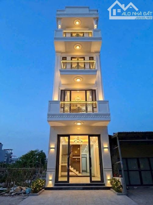 Bán nhà 4 tầng mặt đường Mai Trung Thứ độc lập cọc khoan nhồi