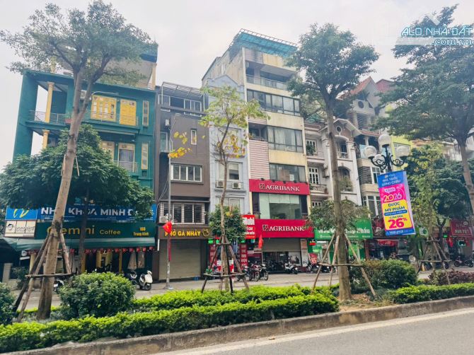 Bán gấp 85m2 đất phố Trung Kính đôi, 2 thoáng, vỉa hè rộng, xây tòa văn phòng, giá 30 tỷ.