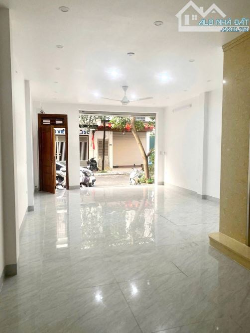 Liền kề 7 tầng - Thang máy . Nhà đẹp Văn Phú - 1
