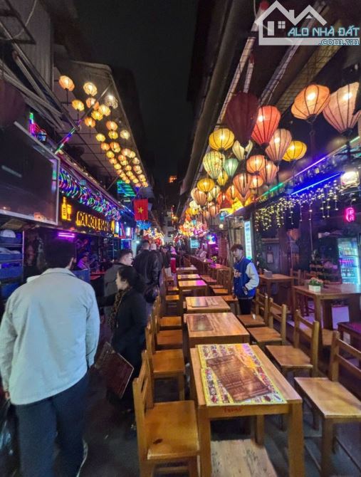 SHOP MẶT PHỐ Tạ Hiện BIỂU TƯỢNG PHỐ CỔ DÒNG TIỀN VĨNH VIỄN Sở hữu 1 là có 1-0-2 giữa t