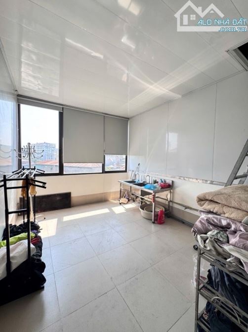 CHỈ NHỈNH 9 TỶ - CÓ NGAY NHÀ LIỄU GIAI - Ô TÔ QUA NHÀ - KINH DOANH BẤT CHẤP