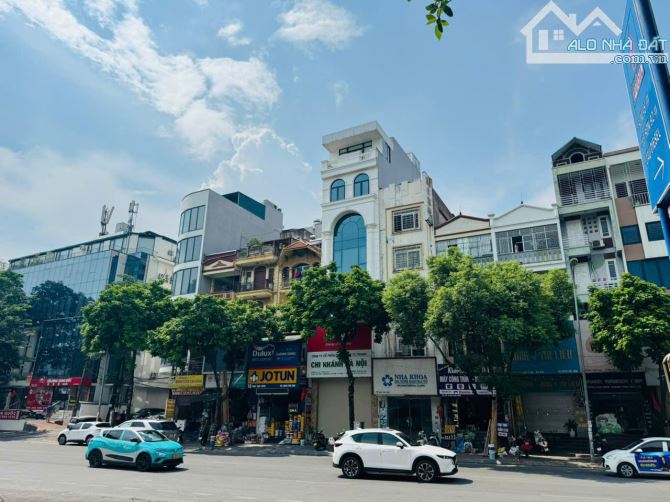 Bán gấp 85m2 đất phố Trung Kính đôi, 2 thoáng, vỉa hè rộng, xây tòa văn phòng, giá 30 tỷ.