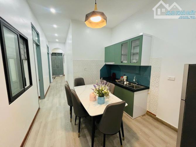 Giá 4,5 tỷ căn hộ Trần Bình, Cầu Giấy, thoáng sáng, sổ to 80m2 3pn 2wc ở luôn