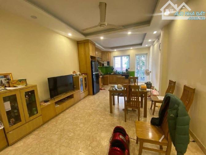 (Hiếm) phân lô Nguyễn Văn Huyên - lô góc 2 mặt ô tô - 52m 5 tầng - 20,9 tỷ