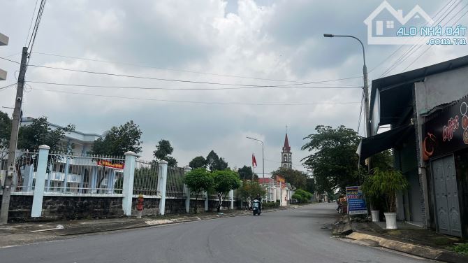 D028 🆘Bán gấp lô đất 343m2 Ngang 9m. Tại Trung Tâm Phường Tân Biên - GX Hà Phát . ------ - 2