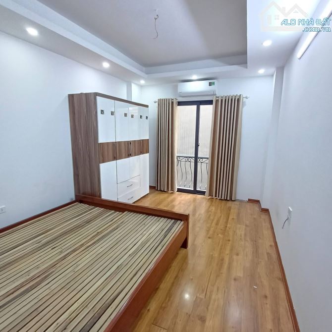 PHÚ THƯỢNG - HƠN 6 TỶ - NHÀ 5 TẦNG 32M - 10M RA Ô TÔ TRÁNH - ĐỦ NỘI THẤT