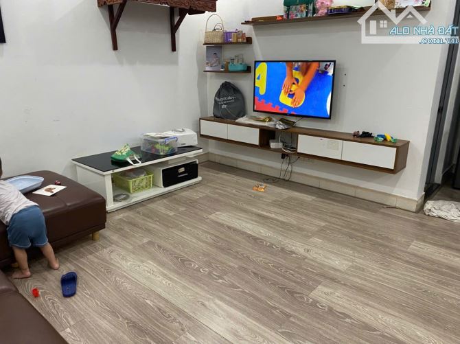 Bán căn 2 ngủ 2 wc, Full nội thất - chung cư Vinaconex Vĩnh Yên - Chỉ 1,6x tỷ - 4