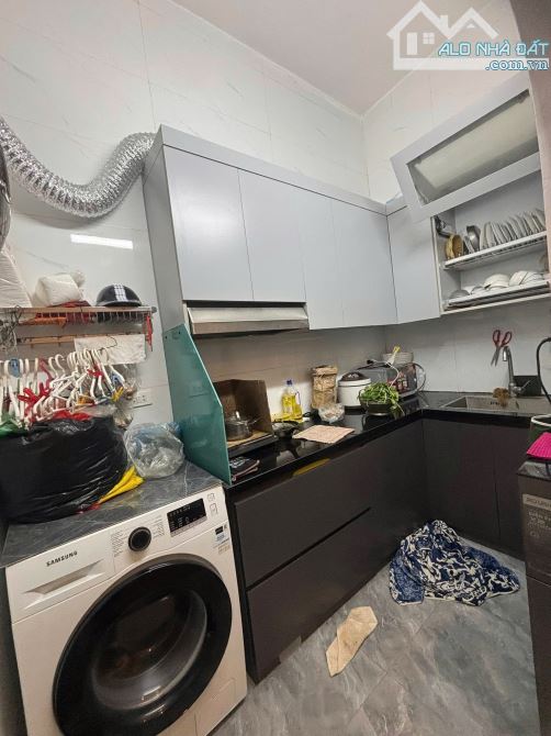 BÁN CĂN TT HIẾM LÝ NAM ĐẾ, TRUNG TÂM HOÀN KIẾM, SÂN ĐỖ XE RỘNG RÃI, DT 65M*, GIÁ 7.95 TỶ