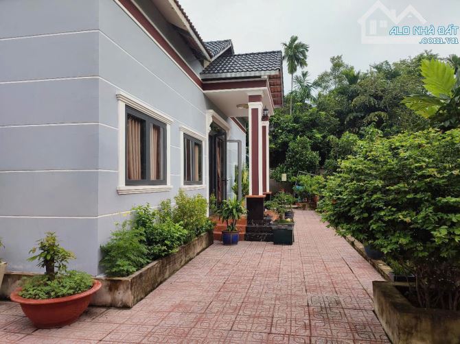 NHÀ VƯỜN MÁI THÁI CỰC ĐẸP, GẦN AEON BÌNH DƯƠNG, SÂN GOLF SÔNG BÉ, GIÁ HẤP DẪN