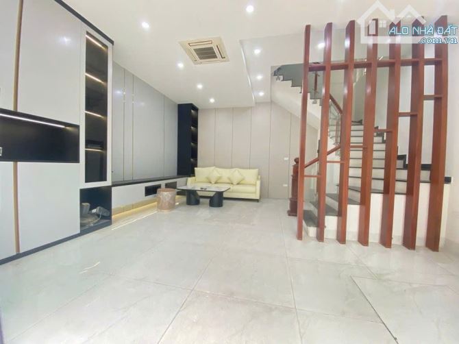 🏡 BÁN NHÀ TỰU LIỆT – LÔ GÓC – Ô TÔ TRÁNH - 2