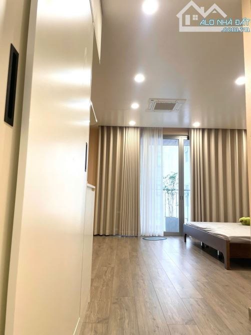 SIÊU PHẨM LÁNG HẠ – 8 TẦNG – VỈA HÈ – Ô TÔ TRÁNH – KINH DOANH ĐỈNH - 2