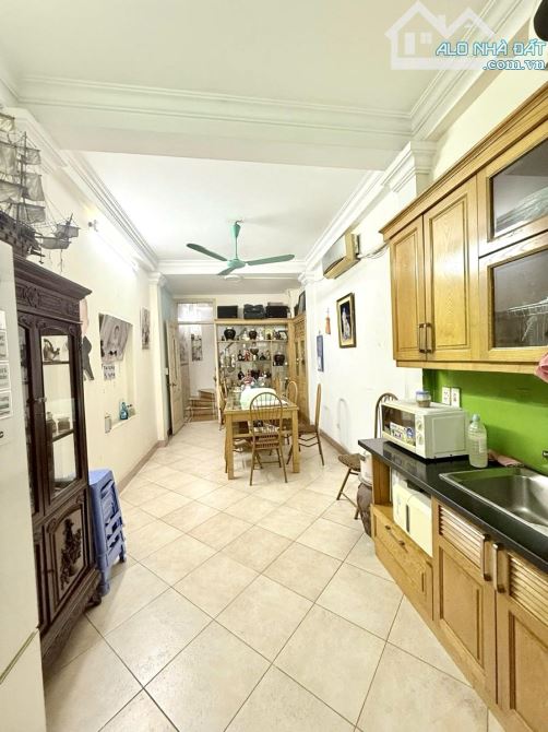 Bán nhà Mặt phố TRẦN QUANG DIỆU gần Quận uỷ, vỉa hè oto tránh, 35m2 x 6 tầng chỉ 23,5 tỷ - 2