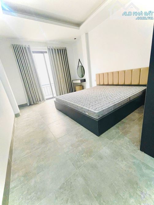 NHÀ PHÚ THƯỢNG TÂY HỒ - KHU Ở SƯỚNG - 3 BƯỚC RA Ô TÔ - TẦM TIỀN HIẾM - NHỈNH 8 TỶ