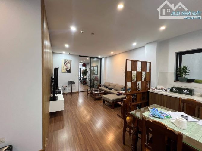 BÁN TOÀ VĂN PHÒNG 9 TẦNG VIP NHẤT QUẬN THANH XUÂN-170M2 MT 6.8M- GIÁ 103.3 TỶ-ĐÃ HOÀN CÔNG - 4