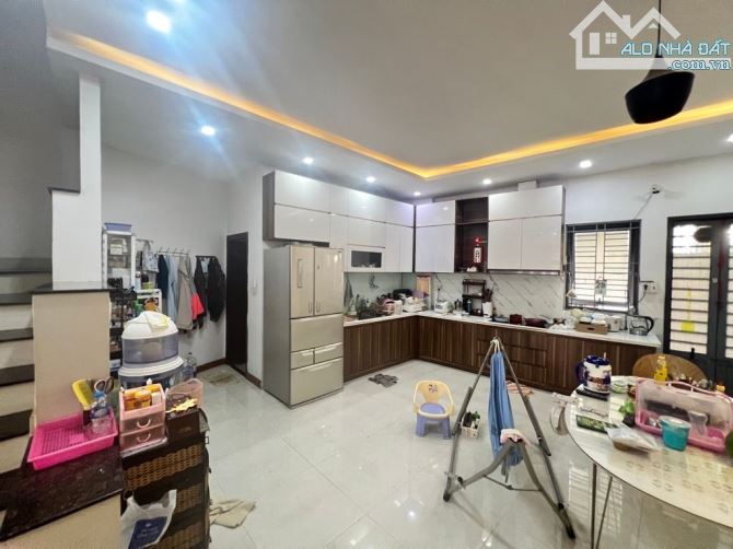 HẺM XE HƠI 7M PHAN XÍCH LONG - NHÀ ĐẸP 4 TẦNG HOÀN CÔNG ĐỦ - NGAY CHỢ NGUYỄN ĐÌNH CHIỂU, P - 5