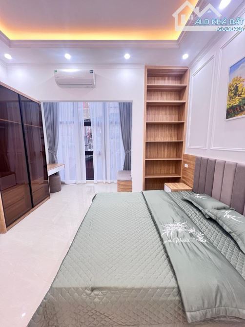 Nhà mới phố Thịnh Hào, nhà thoáng sáng vô cùng, gần phố, full nội thất mới, về ở ngay. - 7