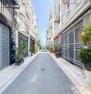 Bán nhà đẹp 4 tầng, Huỳnh Thị Đồng. 56m2, 4PN lớn, MT nhựa 10m thông. Chỉ 7Đ