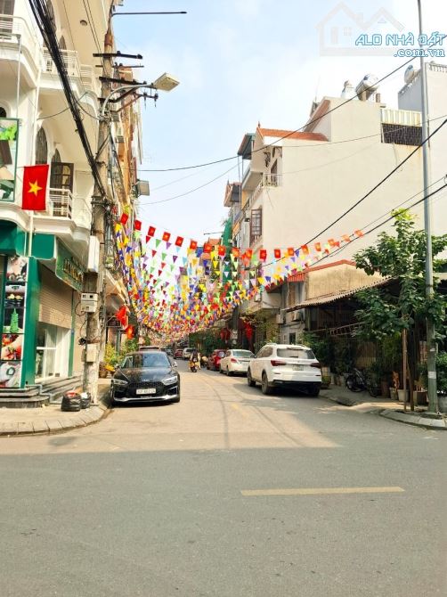 Bán đất lý thường kiệt hà đông phân lô vỉa hè ô tô tránh DT36m2 giá hơn 11 tỷ
