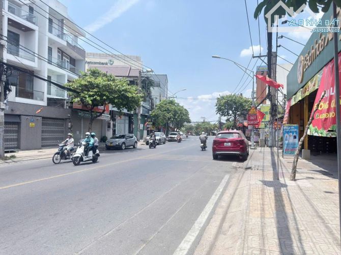 Bán nhà MTKD Đặng Văn Bi, Thủ Đức - 15x26m, Giá 62 Tỷ - 2