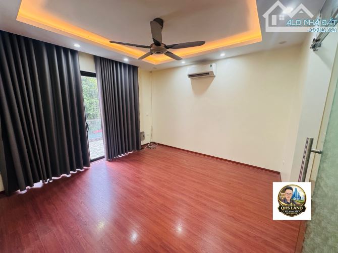 CHO THUÊ NHÀ NGUYÊN CĂN PHỐ SÀI ĐỒNG– LONG BIÊN 100m² x 4 TẦNG – VỈA HÈ Ô TÔ TRÁNH – 18TR/ - 4