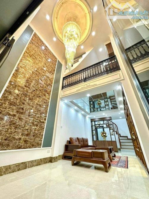 Bán Gấp Nhà Quá Đẹp Phố Tôn Đức Thắng – Đống Đa 50m² x 5 Tầng Ngõ Ô Tô Giá 8.2 Tỷ