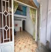 Bán nhà ngay Metro Quận 12, dt nhà 69m2, có sổ hồng riêng giá 3 tỷ