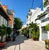 Đối diện Vạn Phúc City, bán nhà 82m², hẻm rộng, sổ riêng, không quy hoạch, giá chỉ 4,9 tỷ