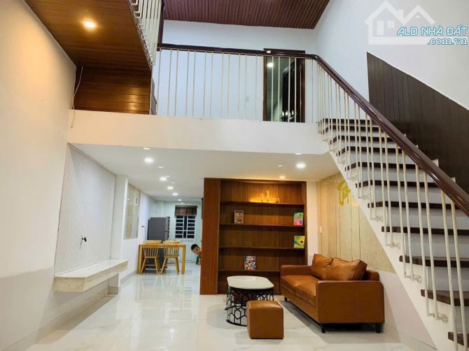 BÁN NHÀ MT NGUYỄN THỊ BA GIÁ ĐẦU TƯ