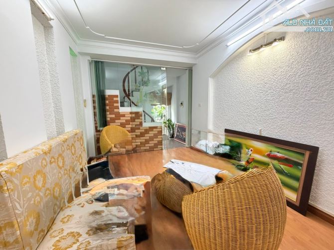 Nhà ấm - siêu Lộc, nhà 6 tầng - đủ công năng, sẵn đồ chỉ việc vào ở, giá tốt 5,5 tỷ có TL - 12
