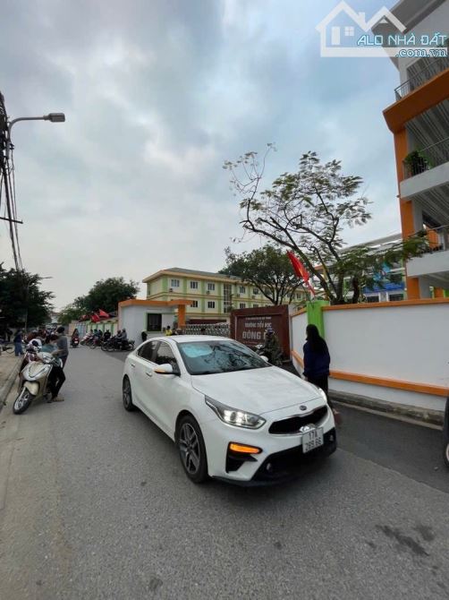 Nhà Bát Khối , Đông Dư hơn 4 tỷ gần cầu Thanh Trì hàng xóm Vinhome Oceanpark