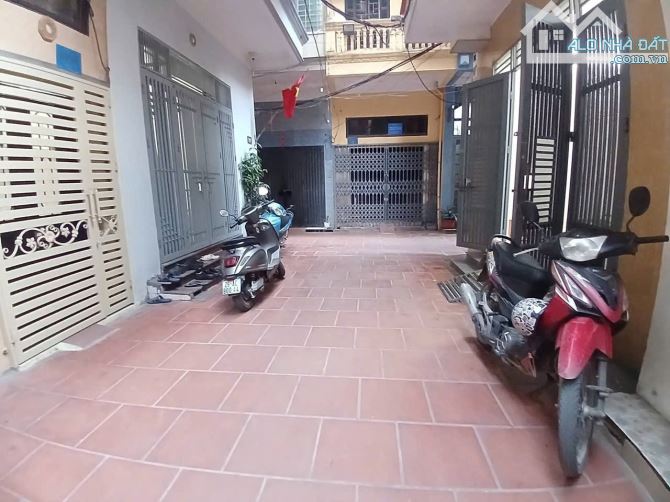 Tô Hiệu Nguyễn Trãi,Căn 50m mt4.5m 4tầng dân xây, vài nhà ra phố,dân trí cực cao, - 4