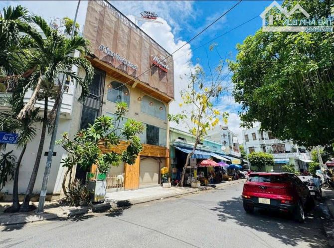 Nhà mặt tiền đường Âu Cơ, P Nha Trang , vị trí đẹp gần biển - 1