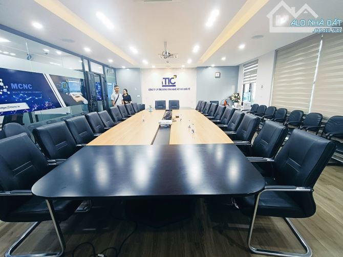 Cho thuê LK Galaxy 69 Tố Hữu 200m x 6 tầng thông sàn thang máy - 3