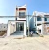 Nhà Mới Xây 1 Lầu 4,2 x 22m . Đường Xe Hơi 7 Chỗ - Sổ Hoàn Công - Giá 2Tỷ280 Còn Bớt