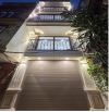 🍀NGUYỄN CHÍ THANH, 6 TẦNG VIEW PHÁO HOA, 1 NHÀ RA PHỐ, SÁT HỒ 🔥CHỐT 𝟱.𝟱 tỷ