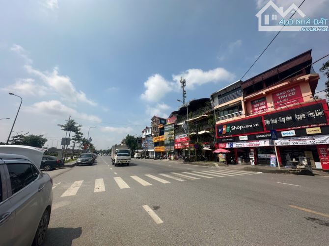 NHỈNH 10 TỶ - NHÀ 8 TẦNG – THANG MÁY – DÒNG TIỀN ỔN ĐỊNH 100TR / THÁNG - KHU TRUNG TÂM SẦM